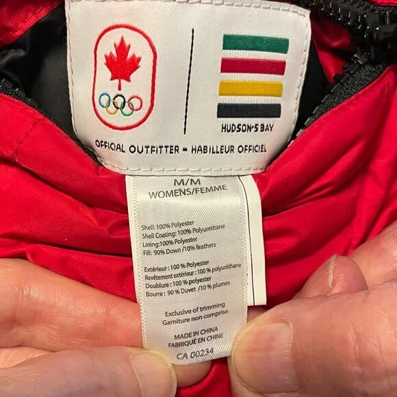 HBC Official Outfitter 2014 Olympics Reversible Down Puffer Jacket Red Black M - Picture 14 of 16